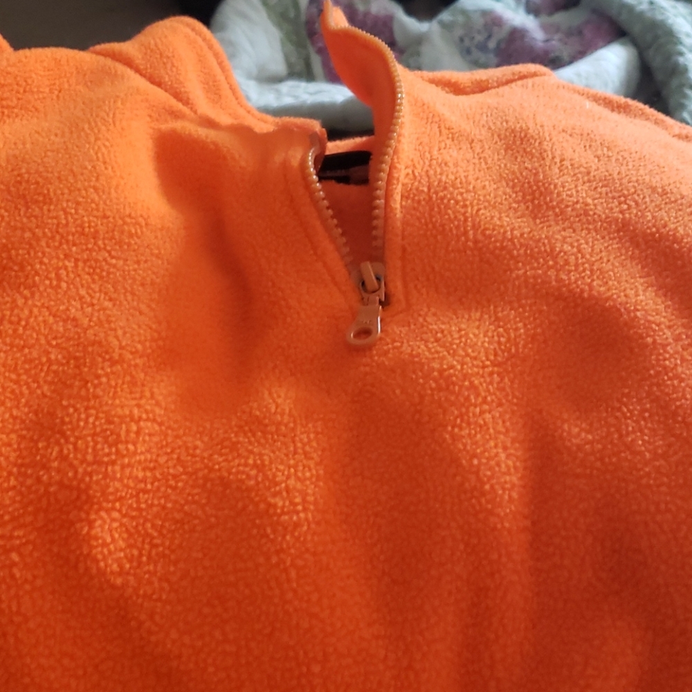 Long sleeve hunters fleece